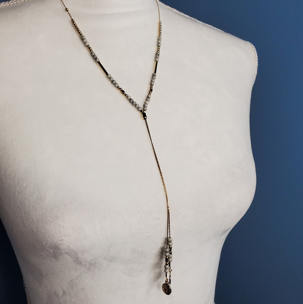 STEPHAN & CO Gold Grey Y Pendant Necklace OS